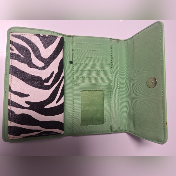Zebra and mint wallet- NWOT - Picture 2 of 2